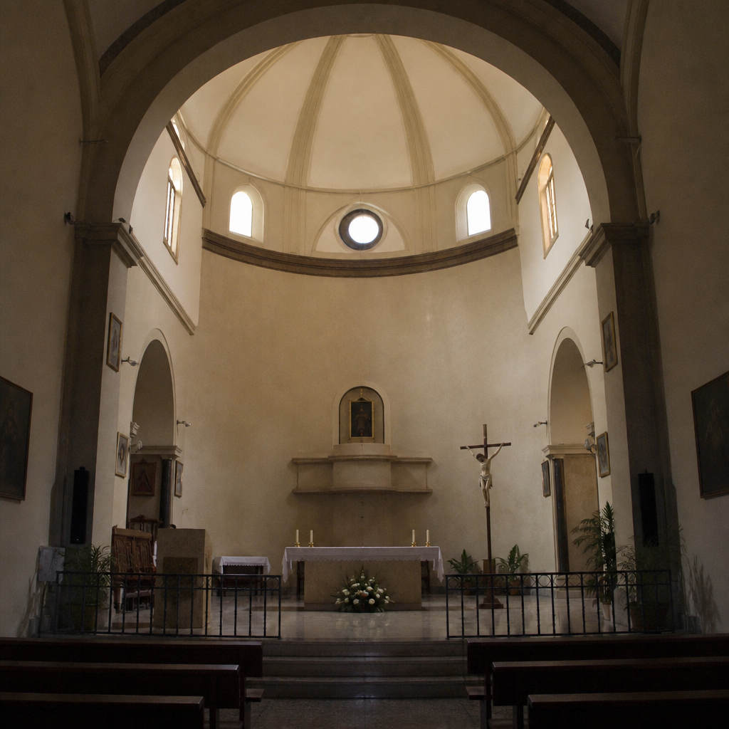 Vista del altar y el presbiterio desde la nave.