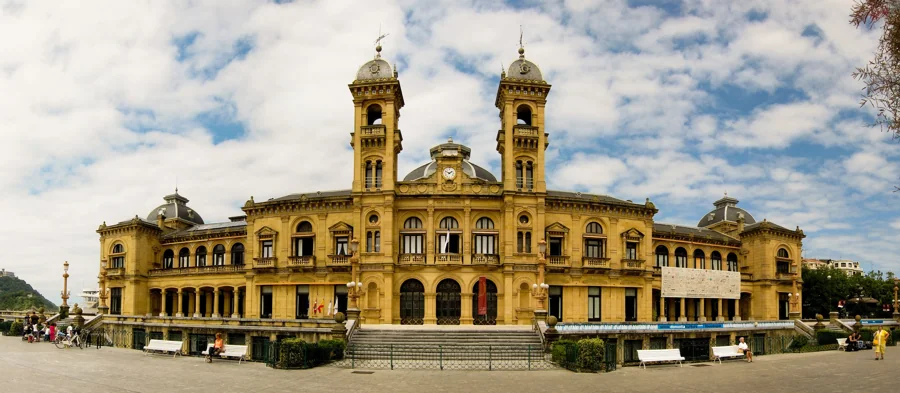 Donostia-San Sebastián
