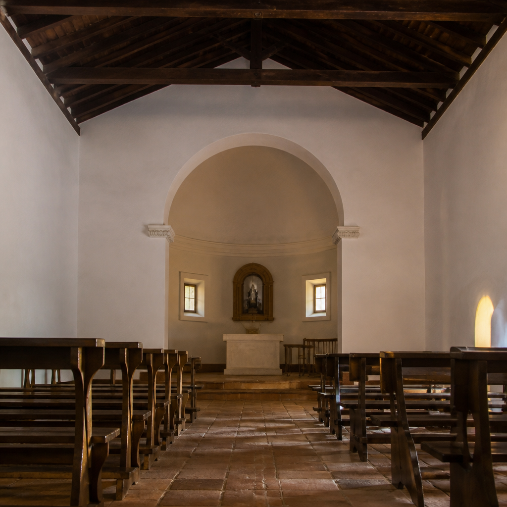 Nave y arco toral hacia la capilla mayor de la Ermita de Nuestra Señora de la Cabeza de Espejo