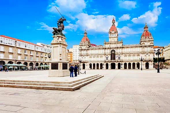 Recreación ilustrativa: Free tour por A Coruña: casco antiguo y frente marítimo