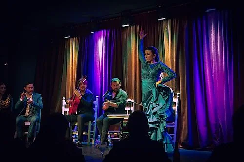 Recreación ilustrativa: Noche de flamenco en el puerto de Alicante