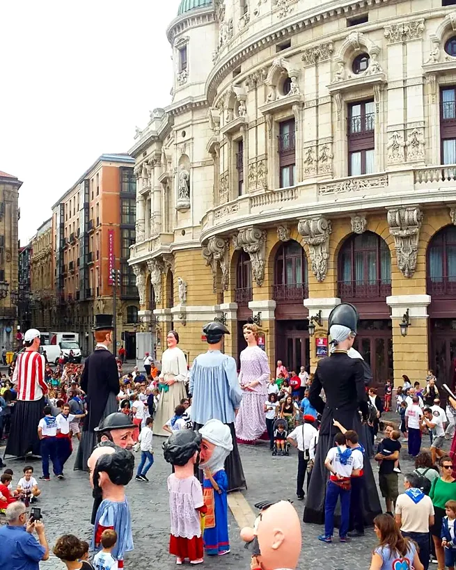 Recreación ilustrativa: Las Siete Calles y el origen de Bilbao, a pie