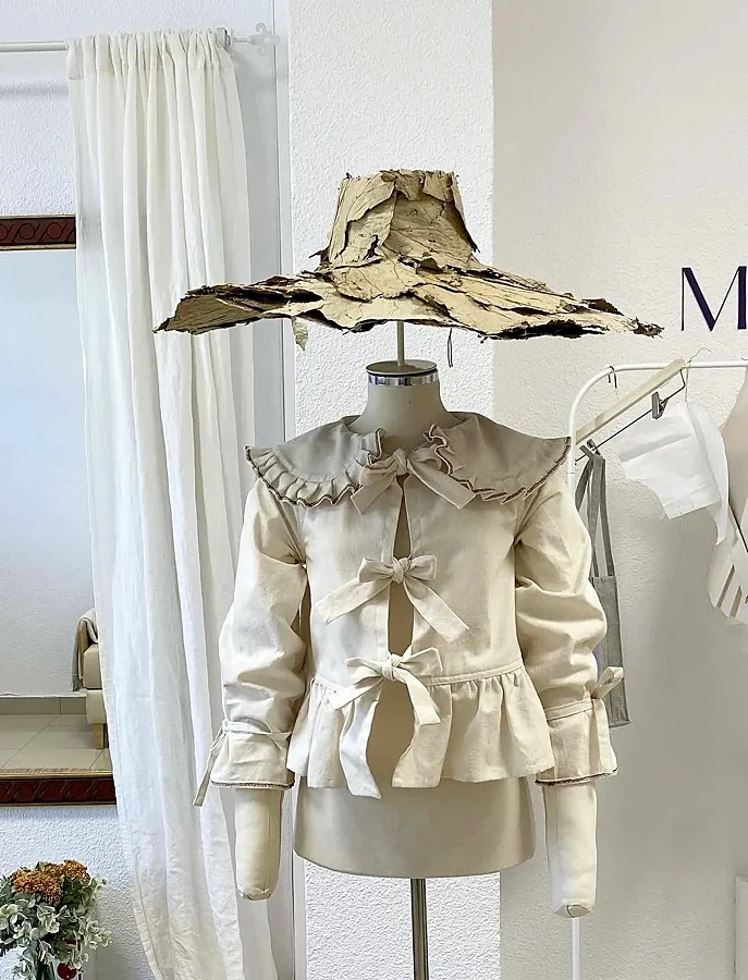 Recreación ilustrativa: Melot Atelier en el CAB: moda lenta y creación artesanal