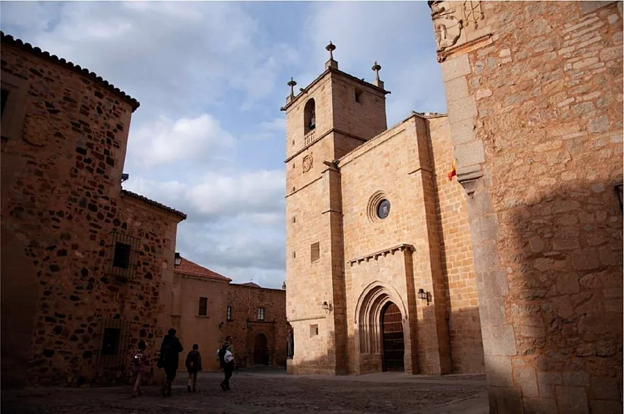 Recreación ilustrativa: Cáceres Esencial y Judería Vieja