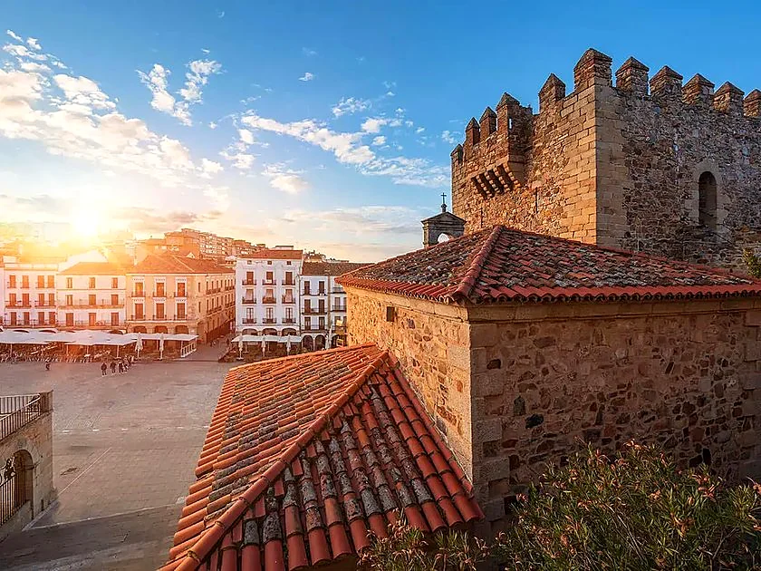Recreación ilustrativa: Free Tour Cáceres Esencial