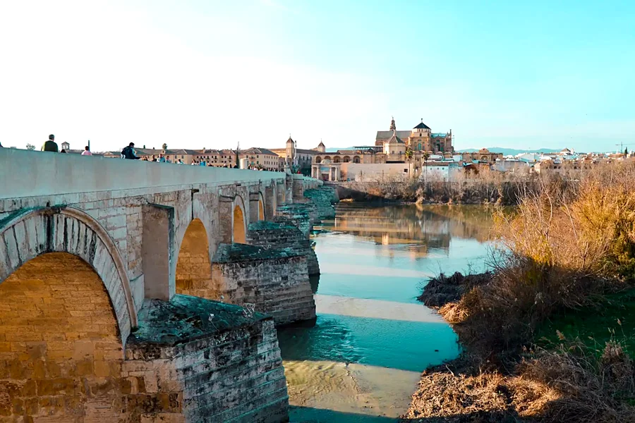 Recreación ilustrativa: Córdoba monumental en un free tour