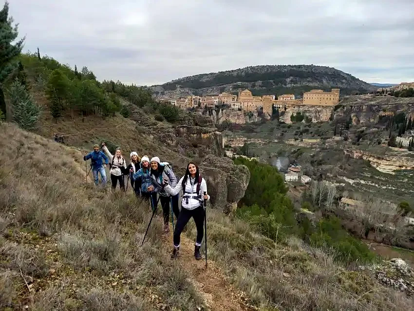 Recreación ilustrativa: Senderismo guiado por las hoces de Cuenca