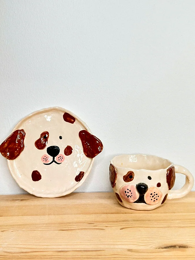 Recreación ilustrativa: Modela una taza y un plato en Barro Cerámica
