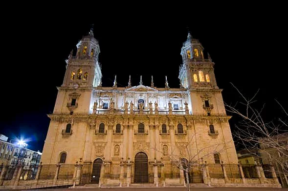 Recreación ilustrativa: Free tour nocturno por Jaén