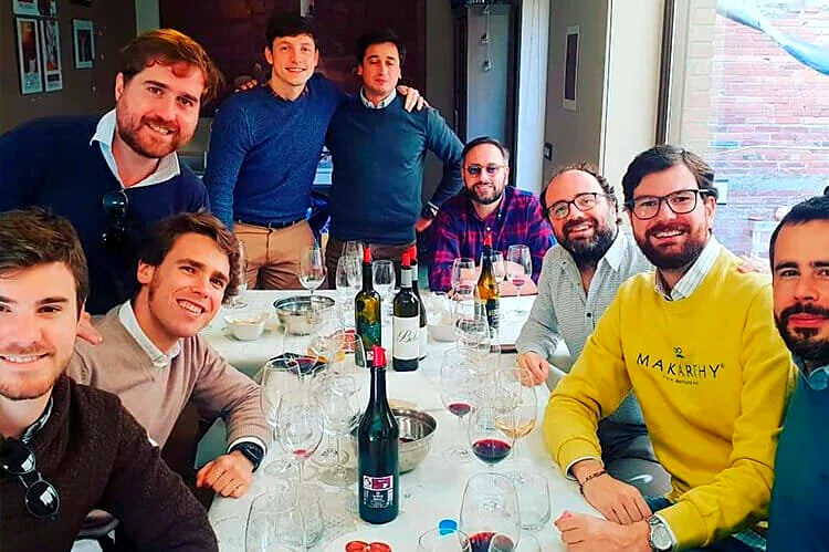 Recreación ilustrativa: Cata de cuatro vinos leoneses con enólogo