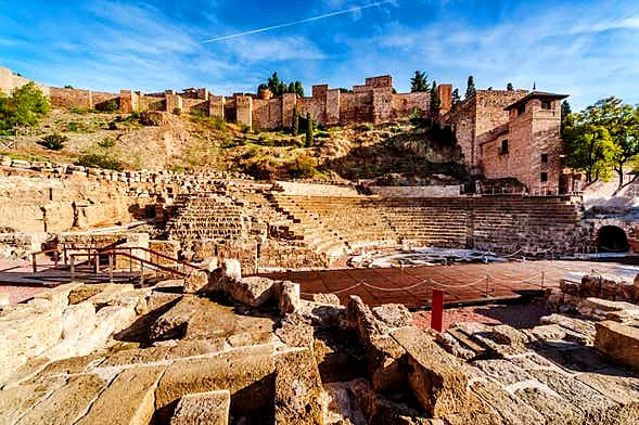 Recreación ilustrativa: Free tour por la Alcazaba y el Teatro Romano