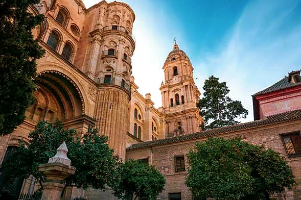 Recreación ilustrativa: La Catedral de Málaga y su entorno, con guía