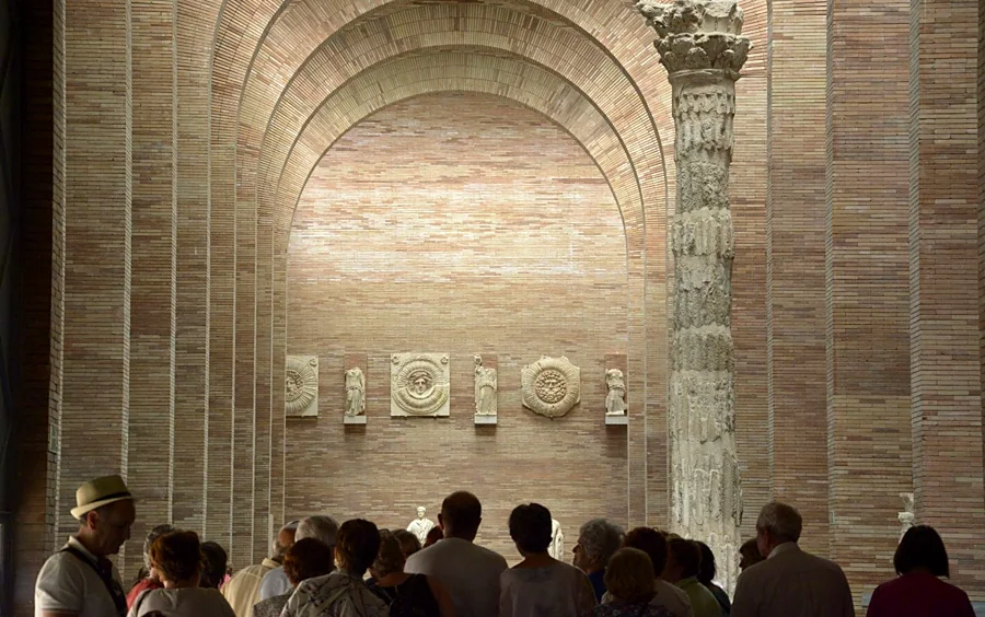 Recreación ilustrativa: Los Mitos del Museo Nacional de Arte Romano