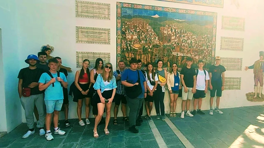 Recreación ilustrativa: Visita guiada por Ronda con Leonor Mena