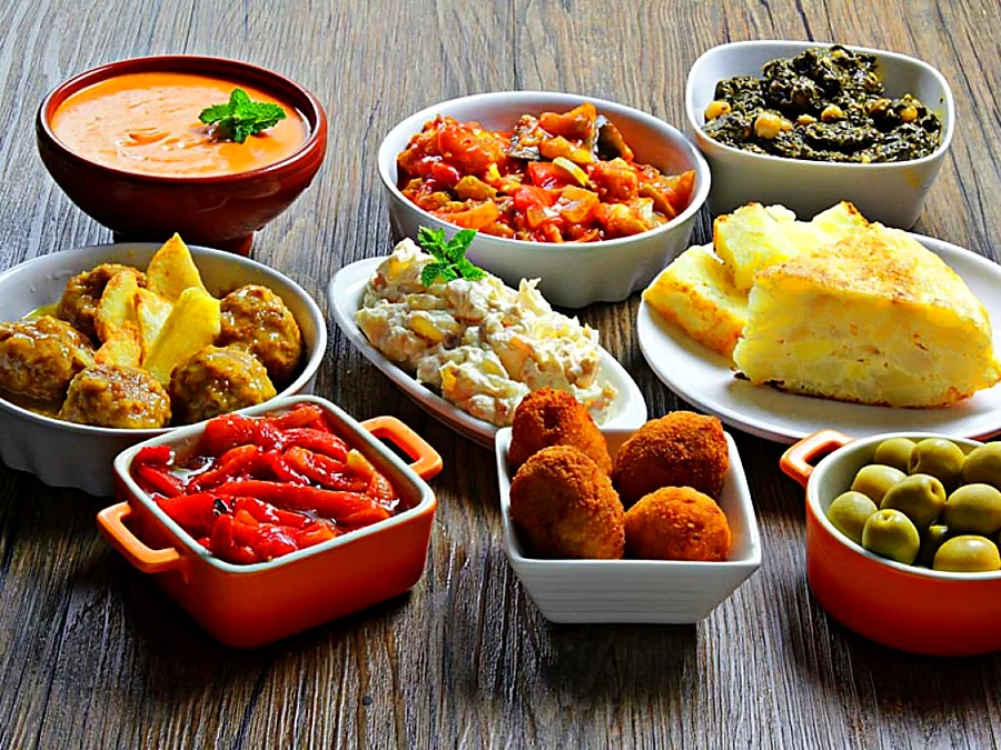 Recreación ilustrativa: Tapas gallegas en tres bares de Santiago