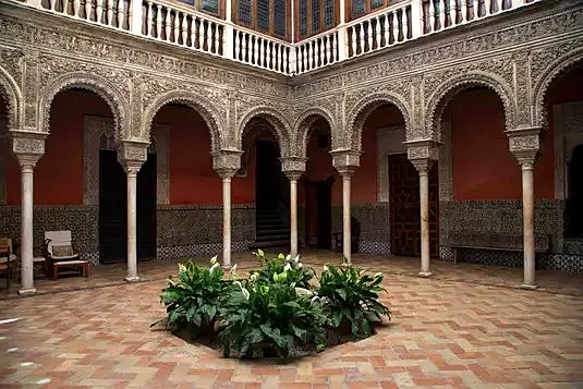 Recreación ilustrativa: Casa de Salinas: recorrido con audioguía por una casa palacio