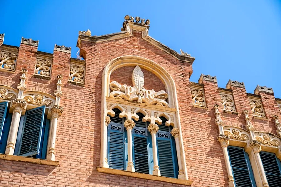 Recreación ilustrativa: Visita cultural a Tarragona con Héctor Fort