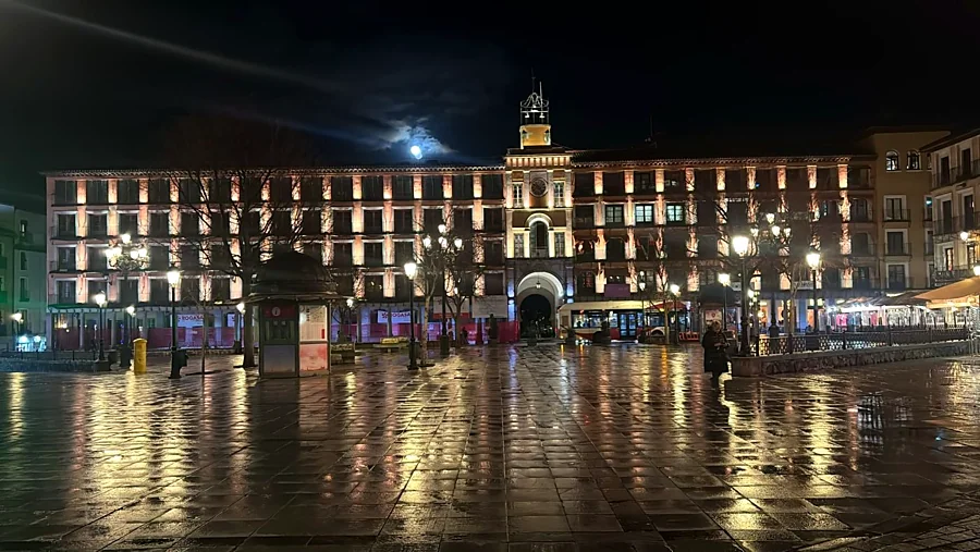 Recreación ilustrativa: Free tour nocturno de leyendas y subterráneo