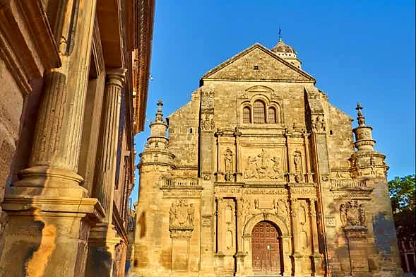 Recreación ilustrativa: Úbeda al completo, con entrada a San Lorenzo