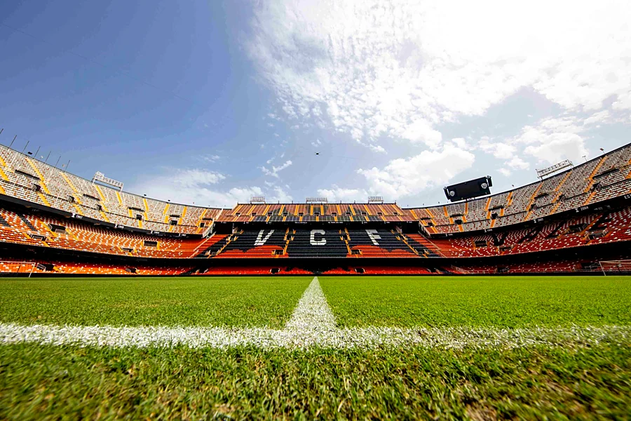 Recreación ilustrativa: Mestalla Forever Tour: vestuarios, sala de prensa e historia del club