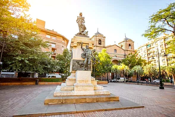 Recreación ilustrativa: Mujeres ilustres de Zaragoza: paseo por sus historias