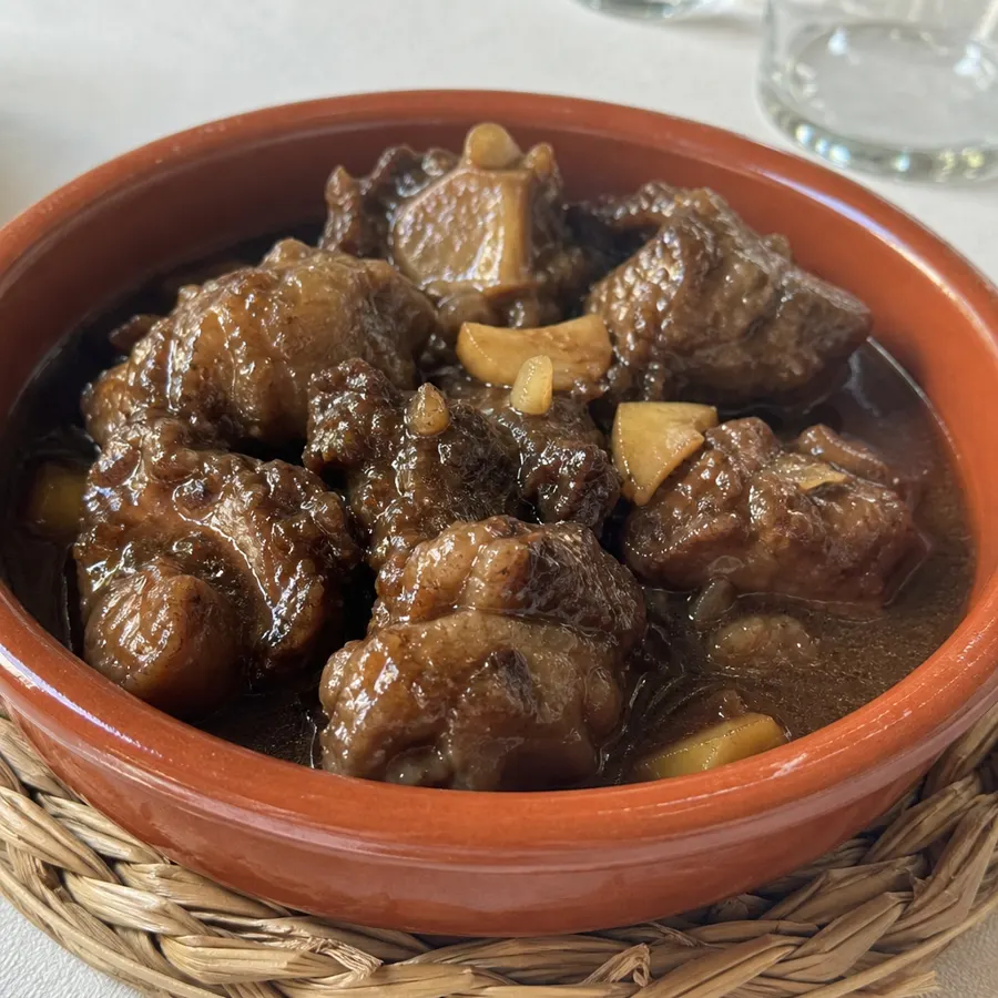 Recreación ilustrativa: Rabo de toro y cocina cordobesa