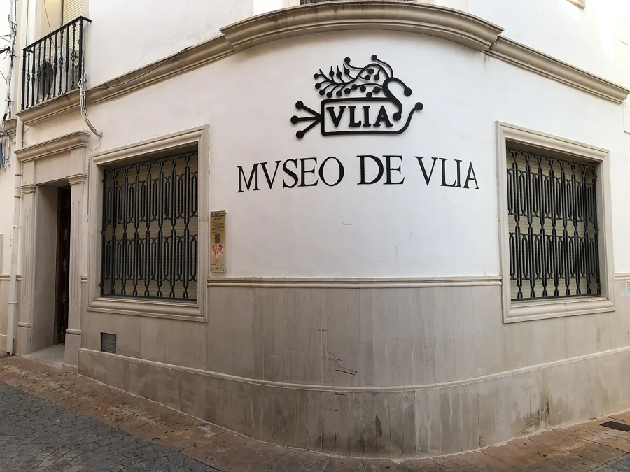 Visita guiada al Museo Arqueológico de Ulia