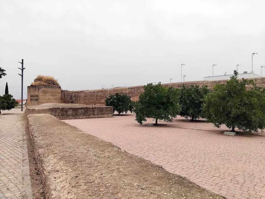 Ruta del patrimonio histórico con guía oficial