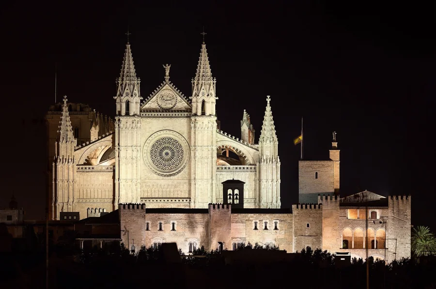 Palacio Real de la Almudaina de Palma: historia y qué ver