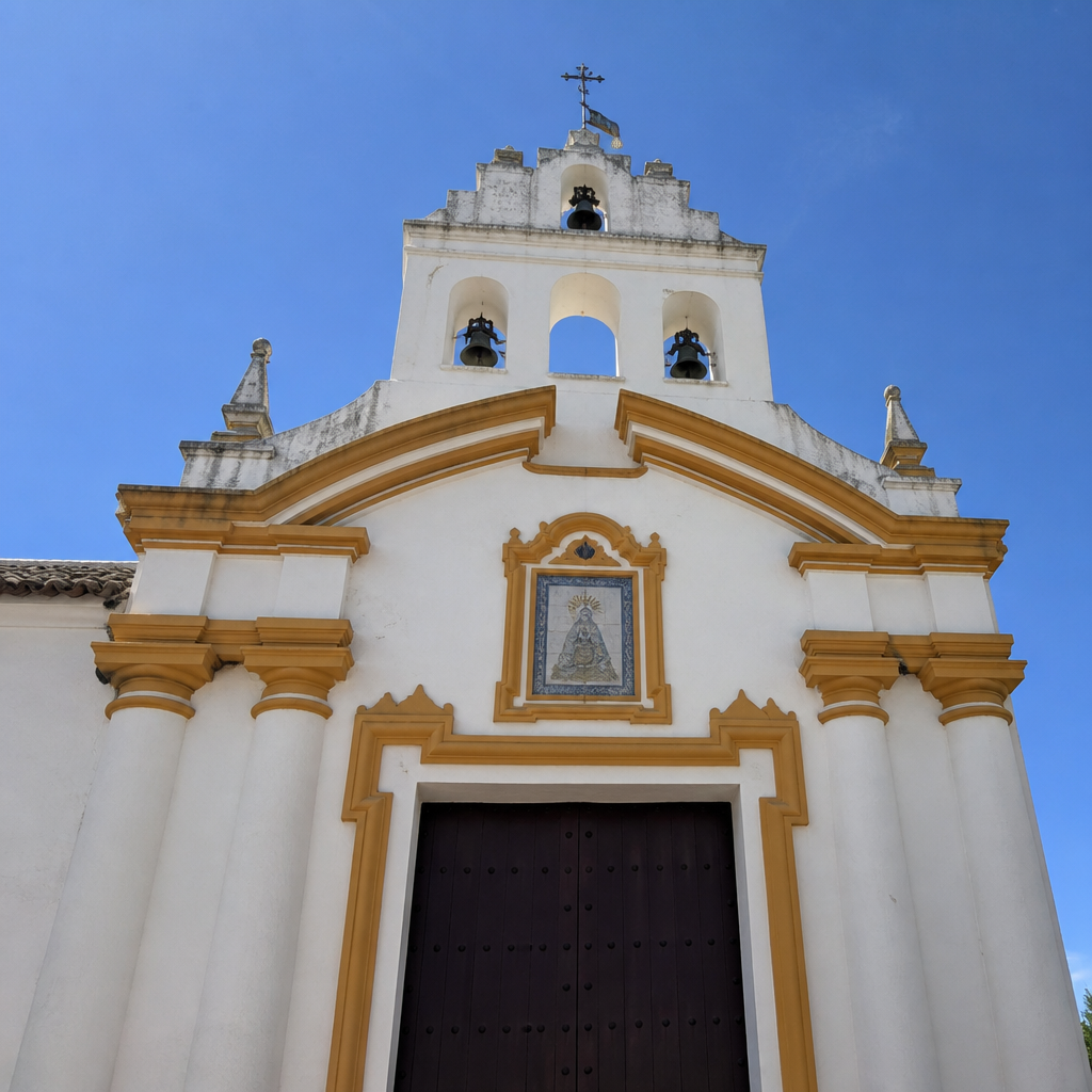 Portada y espadaña de la Ermita de Jesús de Posadas