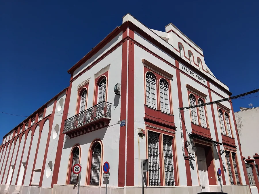 Teatro Circo de Puente Genil y puente sobre el Genil: historia, arcos y riada de 1917