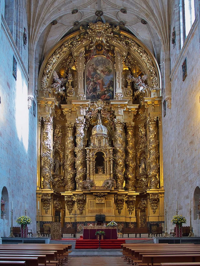 El retablo que gira · Convento de San Esteban