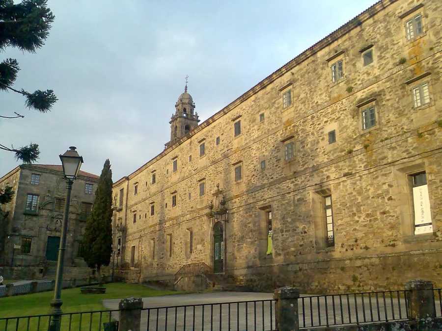 Museo do Pobo Galego y convento de San Domingos de Bonaval