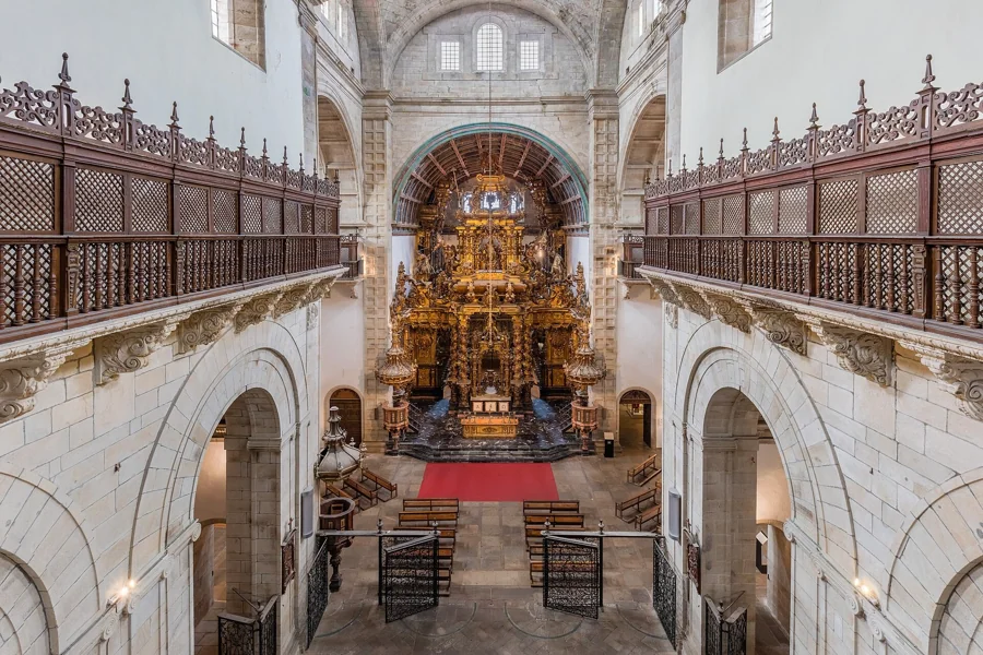 Monasterio e Iglesia de San Martiño Pinario