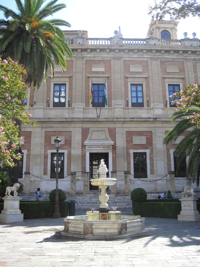 Fachada de la Casa Lonja, sede del Archivo de Indias en Sevilla